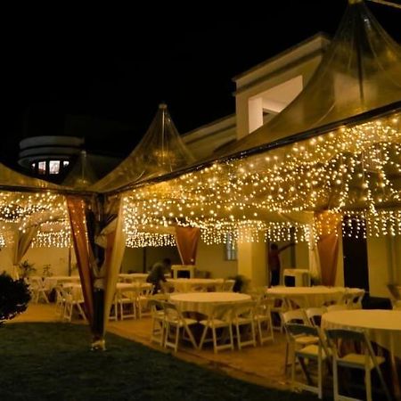 6, Persiaran Tanjung Bunga 3 Villa Batu Ferringhi Eksteriør bilde