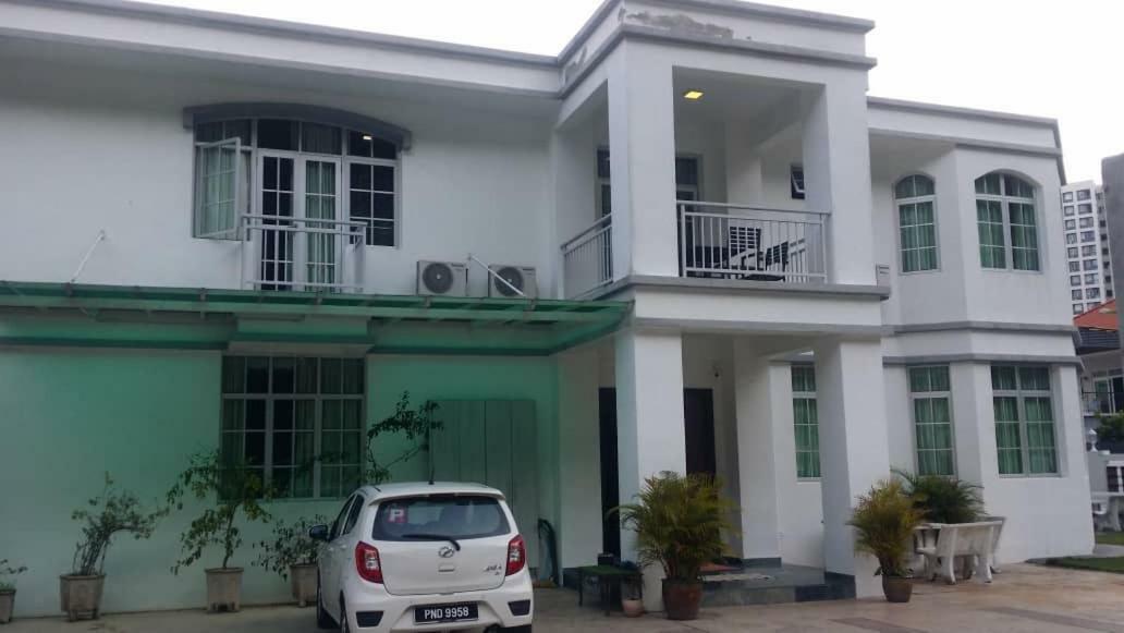 6, Persiaran Tanjung Bunga 3 Villa Batu Ferringhi Eksteriør bilde