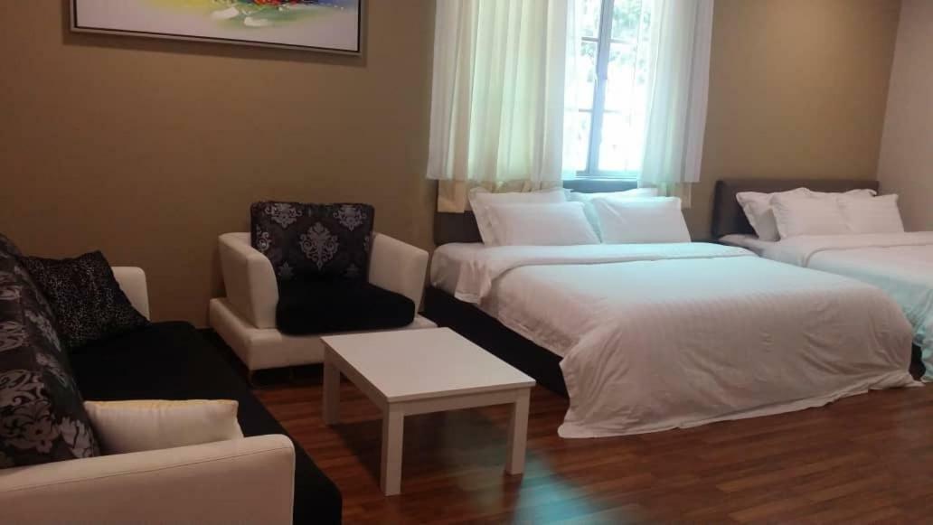 6, Persiaran Tanjung Bunga 3 Villa Batu Ferringhi Eksteriør bilde